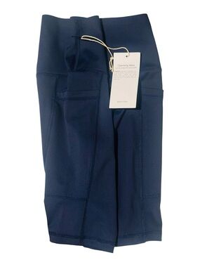 iris Navy Performance Leggings with Side Pocket